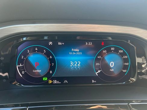 New 2026 Volkswagen Atlas Cross Sport SE FWD image 20