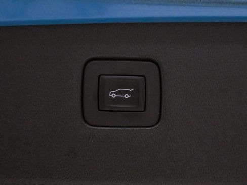 Used 2025 Buick Envista Sport Touring w/ Convenience I Package FWD image 30