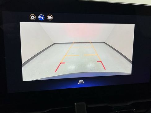 Certified 2026 Chevrolet Equinox RS AWD/4WD image 16
