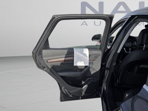 Used 2022 Audi Q5 2.0T Premium Plus AWD/4WD image 19