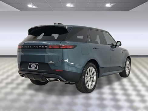New 2026 Land Rover Range Rover Sport SE image 9