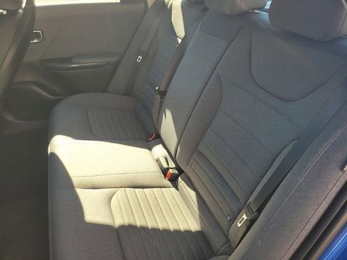 Used 2025 Kia K4 EX image 13