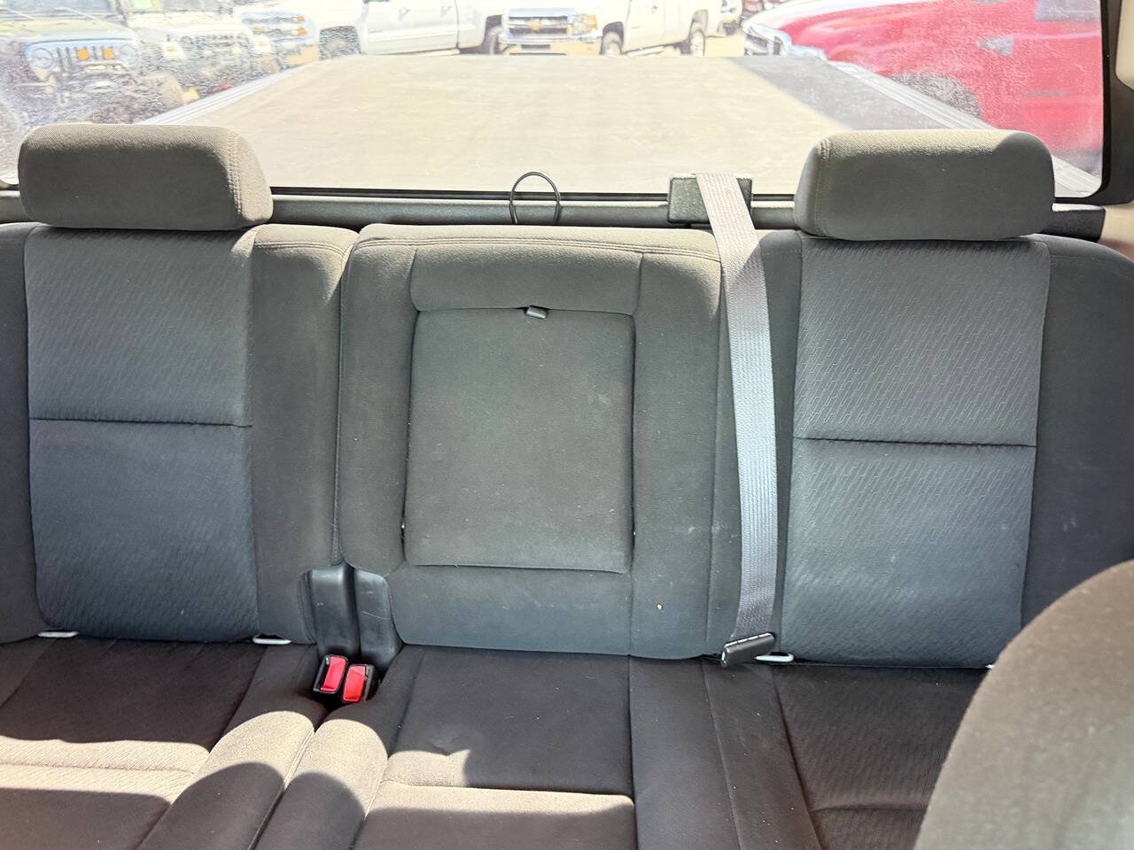 Used 2010 GMC Sierra 2500 SLE w/ Suspension Package, Off-Road AWD/4WD image 15