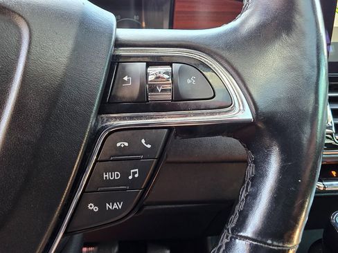 Used 2019 Lincoln Navigator Reserve w/ Cargo Package image 38