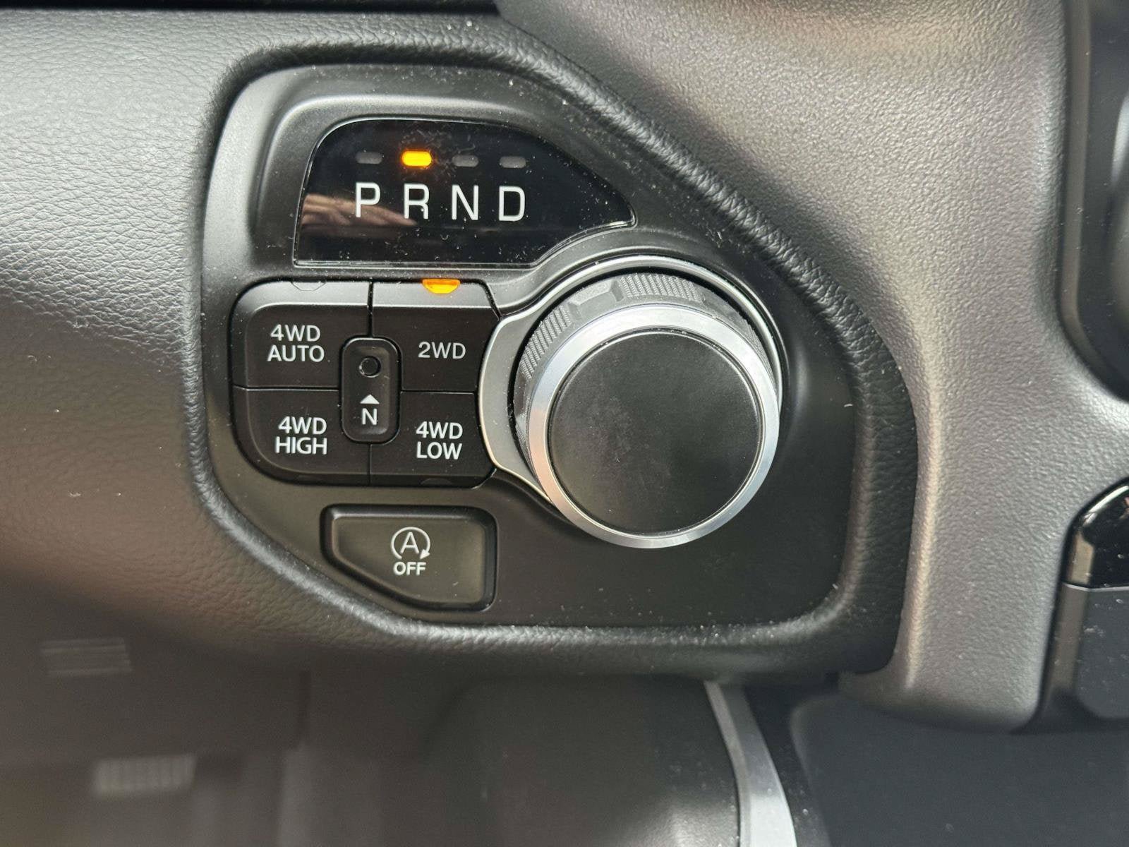 Used 2023 RAM 1500 Big Horn AWD/4WD image 30