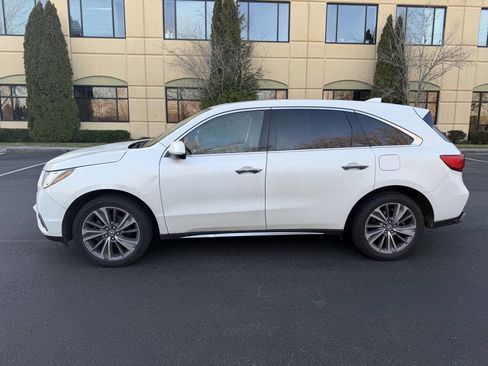Used 2017 Acura MDX SH-AWD w/ Technology Package image 8