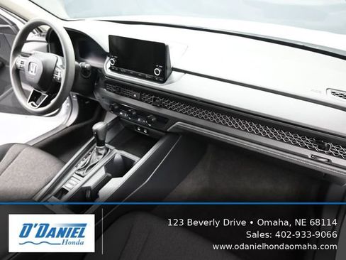 Used 2024 Honda Accord LX image 39