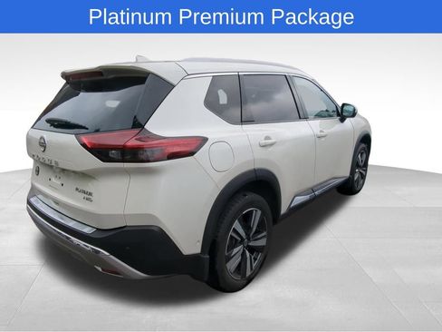 Used 2023 Nissan Rogue Platinum w/ Platinum Premium Package AWD/4WD image 6