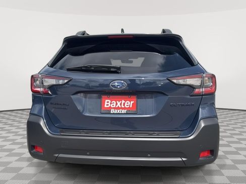 Used 2024 Subaru Outback Onyx Edition AWD/4WD image 8