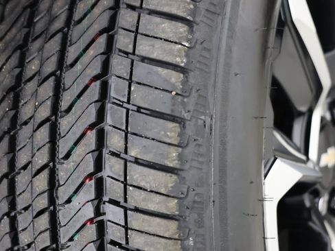 Used 2023 Chevrolet Tahoe High Country w/ LPO, Illumination Package image 16