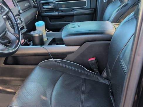 Used 2021 RAM 2500 Laramie w/ Night Edition image 6