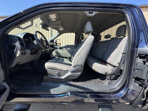 Used 2022 Ford F250 XL w/ STX Appearance Package image 18