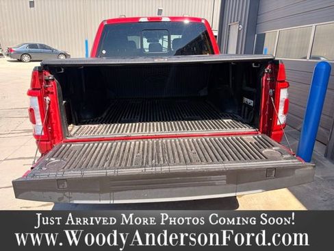 Used 2023 Ford F150 Lariat w/ Max Trailer Tow Package image 5