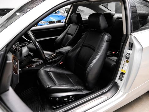Used 2007 BMW 328xi Coupe image 28