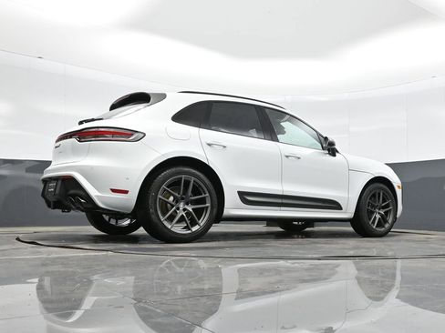 New 2026 Porsche Macan Turbo AWD/4WD image 38