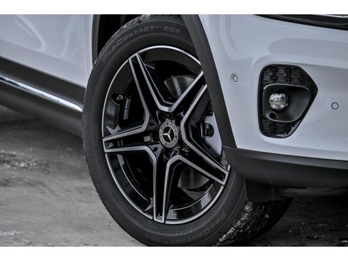 New 2026 Mercedes-Benz GLB 250 GLB 250 4MATIC image 3