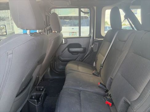 Used 2020 Jeep Wrangler Unlimited Sport S image 13