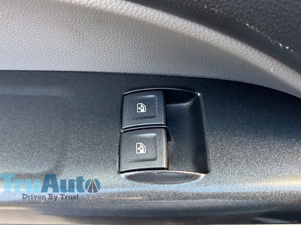 Used 2022 GMC Canyon Elevation Standard w/ Trailering Package RWD image 21