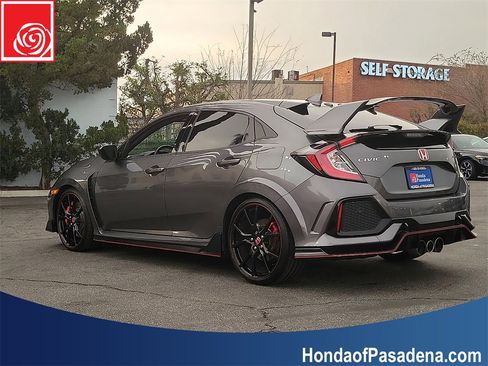 Certified 2018 Honda Civic Type R image 3