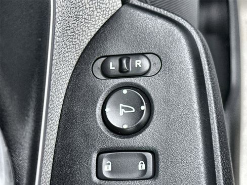 Used 2017 Honda CR-V EX image 15