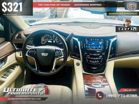 Used 2015 Cadillac Escalade Luxury image 12