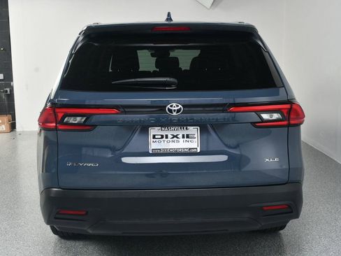 Used 2024 Toyota Grand Highlander AWD Hybrid image 13