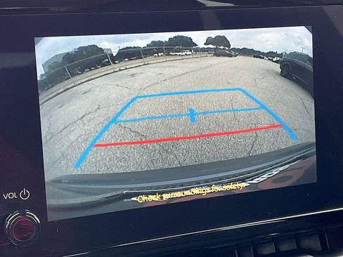 Used 2024 Toyota Corolla LE FWD image 16