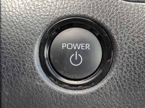 Certified 2025 Toyota Camry SE FWD image 25