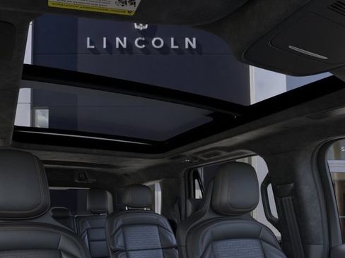 New 2025 Lincoln Navigator Black Label AWD/4WD image 22