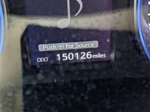 Used 2015 Toyota Highlander Limited image 26