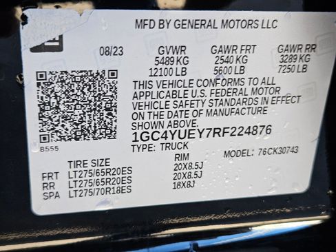 Used 2024 Chevrolet Silverado 3500 LTZ w/ LTZ Plus Package image 34