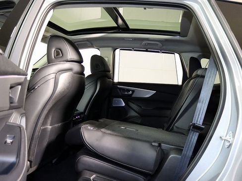 Certified 2026 Acura MDX w/ Technology Package image 15