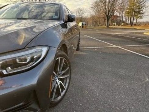 Used 2021 BMW 330i xDrive Sedan w/ Convenience Package AWD/4WD image 10