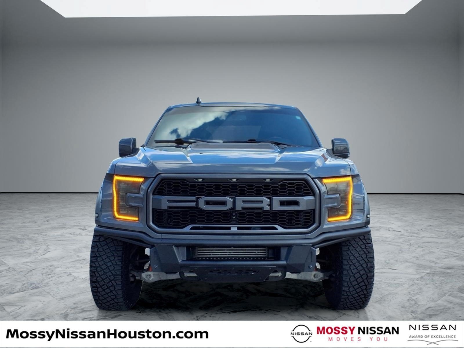Used 2020 Ford F150 Raptor w/ Equipment Group 802A Luxury AWD/4WD image 3