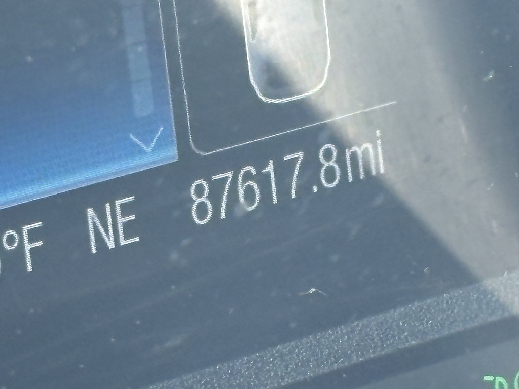 Used 2015 Ford Fusion SE FWD image 14