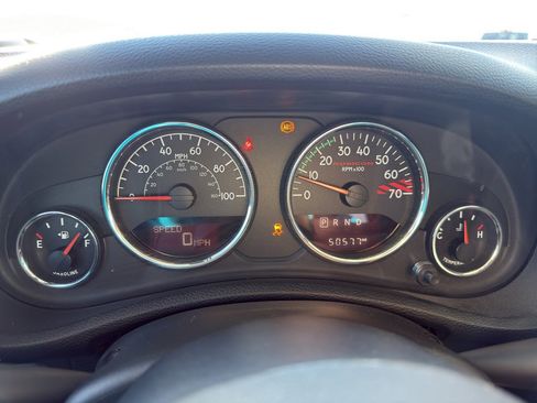 Used 2017 Jeep Wrangler Unlimited Rubicon image 11