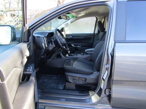 New 2025 Ford Ranger XLT image 13