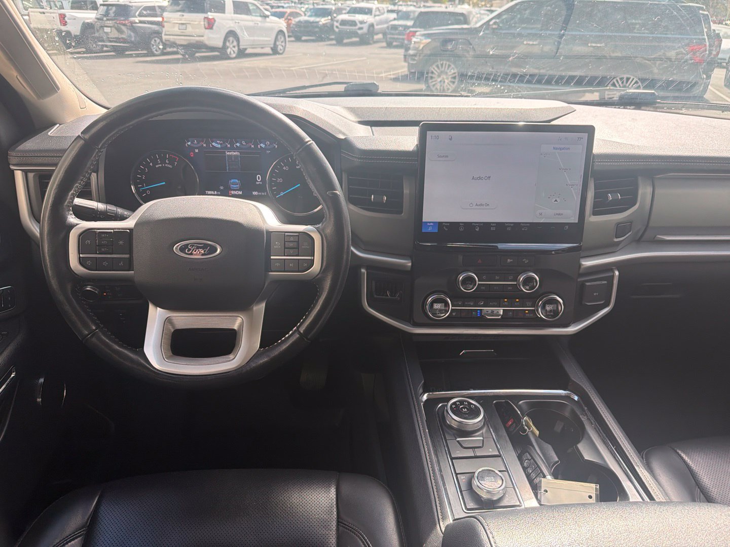 Used 2022 Ford Expedition XLT AWD/4WD image 6