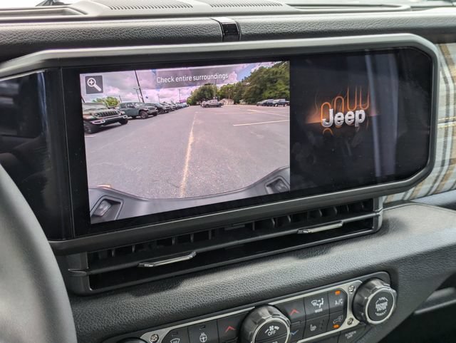 New 2026 Jeep Gladiator Sport AWD/4WD image 21