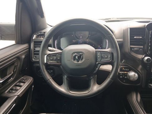 Used 2024 RAM 1500 Limited AWD/4WD image 12