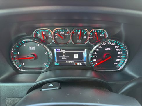 Used 2018 Chevrolet Silverado 2500 LTZ w/ Duramax Plus Package image 18