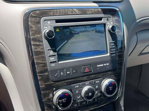 Used 2014 Buick Enclave Leather w/ Trailering Provision Package FWD image 35