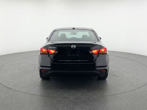 Used 2025 Nissan Altima 2.5 SV image 7