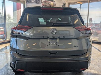 New 2026 Nissan Rogue SV