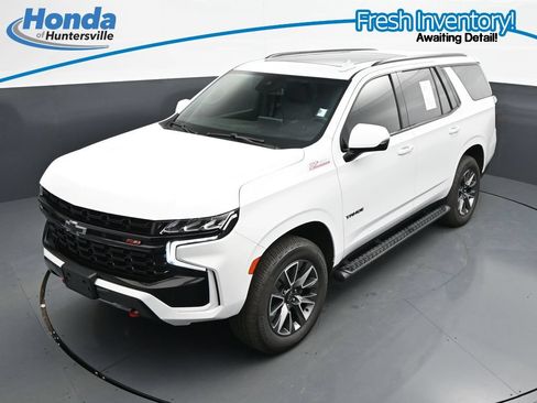 Used 2024 Chevrolet Tahoe Z71 w/ Luxury Package AWD/4WD image 19