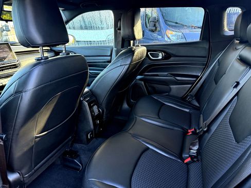 Used 2022 Jeep Compass Altitude image 27