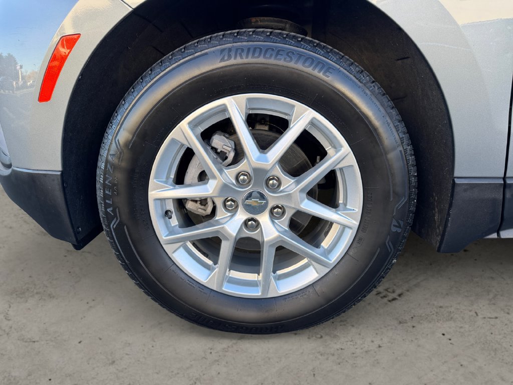 Used 2024 Chevrolet Equinox LT w/ LPO, Floor Liner Package AWD/4WD image 8
