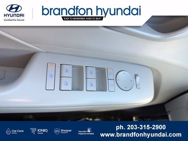 Used 2024 Hyundai Kona SEL AWD/4WD image 16