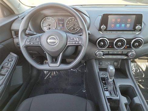 New 2025 Nissan Sentra S w/ Lighting Package image 4