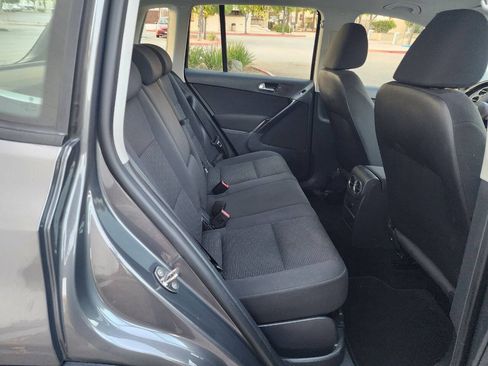 Used 2015 Volkswagen Tiguan S FWD image 15